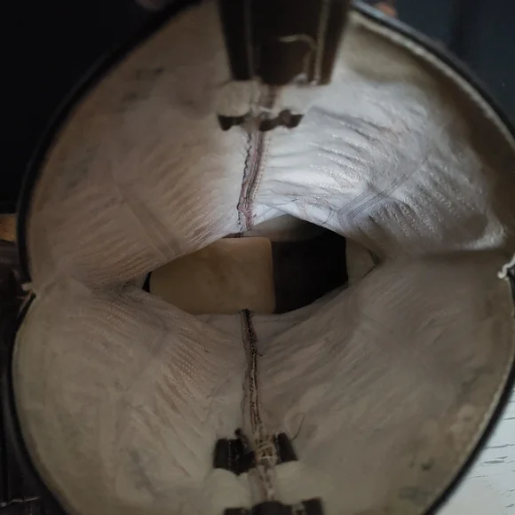 Cowtown Back-Cut Python Snakeskin Cowboy Boots in Men's size 12 D - Picture 12 of 17